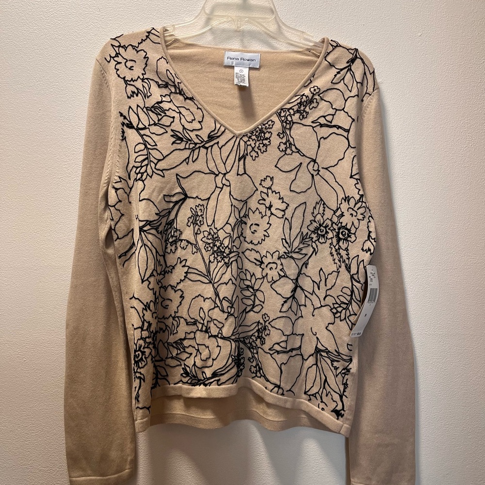 Rena Rowan Grandma-Chic Embroidered Front Versatile Pullover, Sz M, Sand & Black